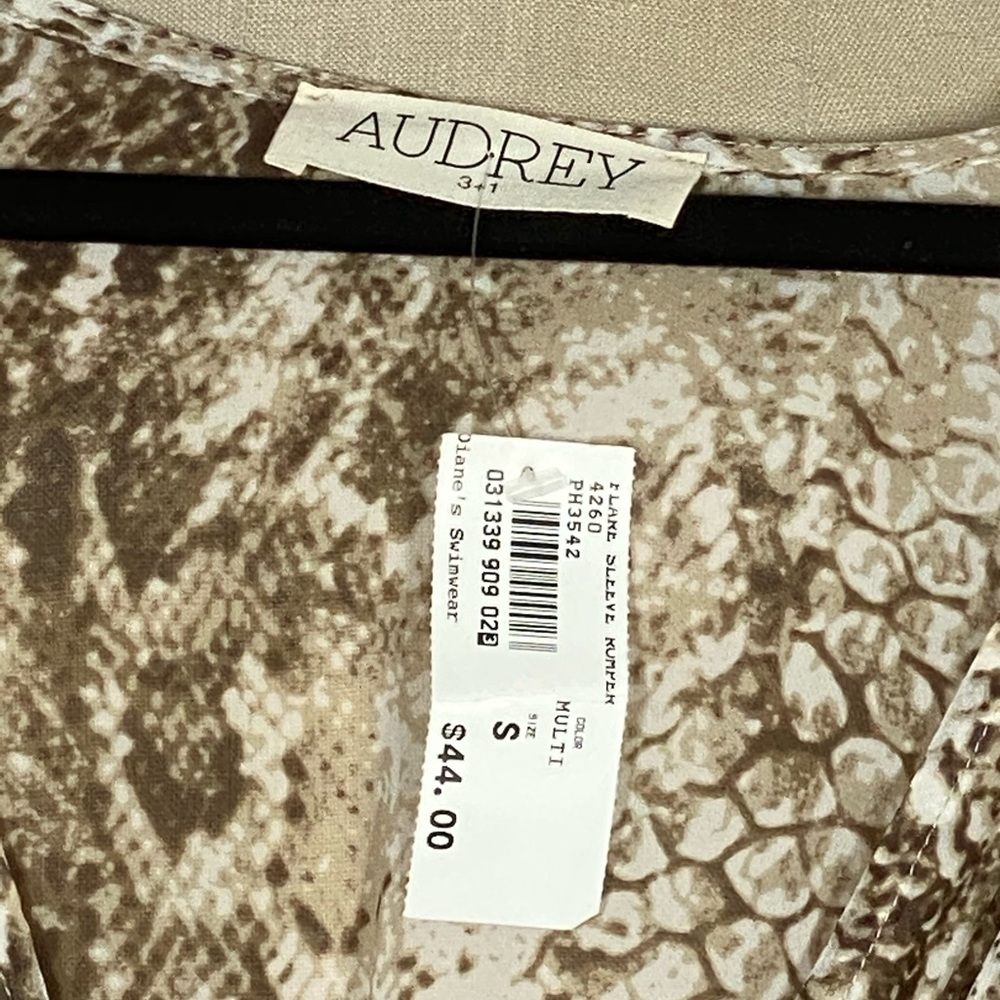 Snakeskin romper - Picture 2 of 3